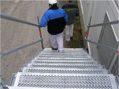 Layher Bautechnik: Treppen- und Treppentürme